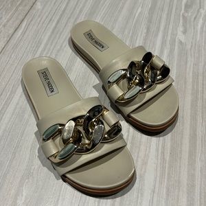 Steve Madden Delay Slide Sandal
